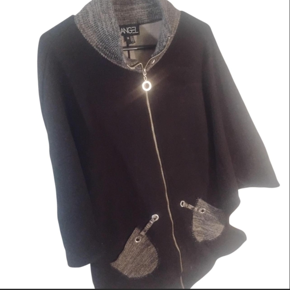 Angel Black and Gray Knit Cape